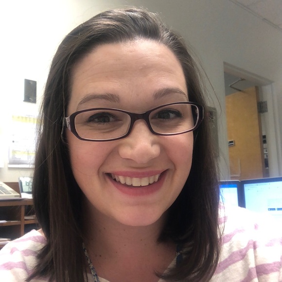 Meet your Posher, Brandy - Picture 1 of 1